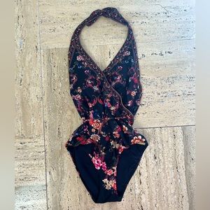 NWT Camilla One Piece "A Girl Like You" With Belt